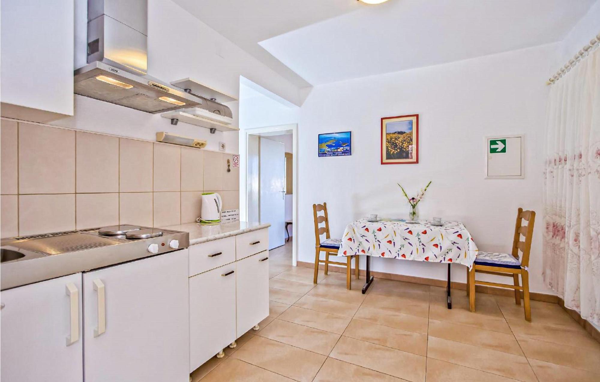 Stunning In Hvar With Wifi Appartement Hvar Town